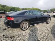 ✅ 2013 Audi S5 Premium Plus • VIN: WAUCGAFR3DA068214 • Lot: 69732035. Wystawiony na Copart z przebiegiem 132 734 mil. Bezpłatny archiwum sprzedaży aukcyjnych z USA i szczegółowy raport historii pojazdu na DreamBid. Zdjęcie 3.