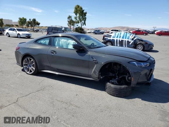 ✅ 2025 BMW M4 Competition xDrive • VIN: WBS33HK09SCS25169 • Lot: 65795035. Wystawiony na Copart z przebiegiem Nie podano. Bezpłatny archiwum sprzedaży aukcyjnych z USA i szczegółowy raport historii pojazdu na DreamBid. Zdjęcie 4.