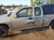 ✅ 2008 GMC Canyon SLE1 • VIN: 1GTCS199188207170 • Lot: 43088235. Listed on IAAI with 143,384 mi. Free auction sales archive from the USA and detailed vehicle history report at DreamBid. Image 6.