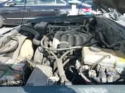 ✅ 2001 Toyota 4Runner SR5 • VIN: JT3GN86R410201572 • Lot: 43726276. Wystawiony na IAAI z przebiegiem 298 380 mil. Bezpłatny archiwum sprzedaży aukcyjnych z USA i szczegółowy raport historii pojazdu na DreamBid. Zdjęcie 12.