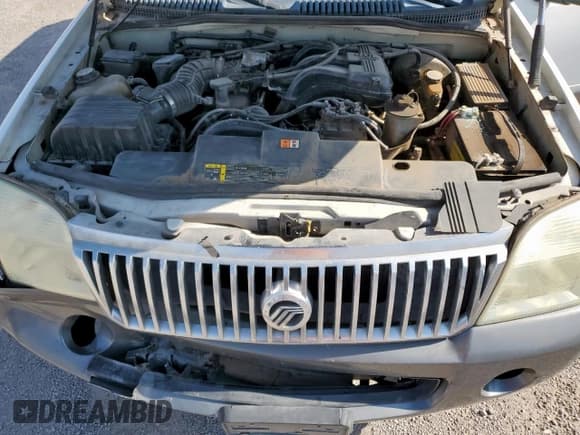 ✅ 2003 Mercury Mountaineer Convenience • VIN: 4M2ZU86K43UJ20913 • Lot: 64442655. Wystawiony na Copart z przebiegiem 194 298 mil. Bezpłatny archiwum sprzedaży aukcyjnych z USA i szczegółowy raport historii pojazdu na DreamBid. Zdjęcie 12.