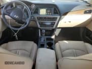 ✅ 2017 Hyundai Sonata Limited • VIN: 5NPE34AF1HH484685 • Lot: 89833165. Wystawiony na Copart z przebiegiem 84 338 mil. Bezpłatny archiwum sprzedaży aukcyjnych z USA i szczegółowy raport historii pojazdu na DreamBid. Zdjęcie 8.