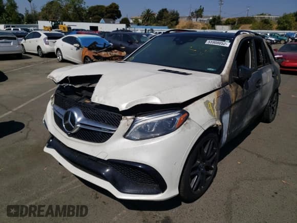 ✅ 2018 Mercedes-Benz GLE 63 S AMG • VIN: 4JGDA7FB8JB110554 • Lot: 55908052. Listed on Copart with Not provided. Free auction sales archive from the USA and detailed vehicle history report at DreamBid. Image 2.