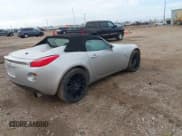 ✅ 2007 Pontiac Solstice • VIN: 1G2MB35B97Y132732 • Lot: 43396988. Wystawiony na IAAI z przebiegiem 86 648 mil. Bezpłatny archiwum sprzedaży aukcyjnych z USA i szczegółowy raport historii pojazdu na DreamBid. Zdjęcie 4.