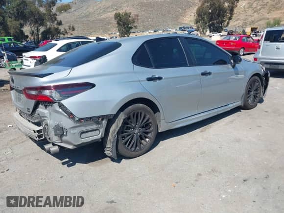 2021 Toyota Camry SE with VIN 4T1T11BK2MU020758, listed as a IAAI auction lot 42238313 with 93,964 mi miles and . Bid and sale history available at DreamBid. Image 4.