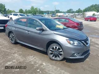 ✅ 2019 Nissan Sentra S • VIN: 3N1AB7AP9KY258466 • Lot: 42668900. Wystawiony na IAAI z przebiegiem 112 026 mil. Bezpłatny archiwum sprzedaży aukcyjnych z USA i szczegółowy raport historii pojazdu na DreamBid. Zdjęcie 1.