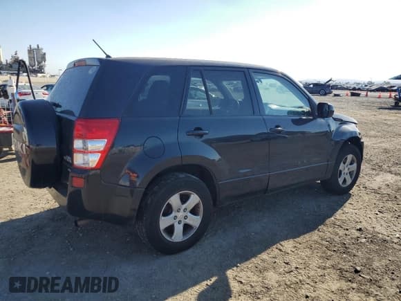✅ 2011 Suzuki Grand Vitara Premium • VIN: JS3TD0D24B4101018 • Lot: 79105834. Listed on Copart with 120,605 mi. Free auction sales archive from the USA and detailed vehicle history report at DreamBid. Image 3.