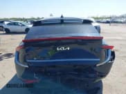 ✅ 2022 Kia EV6 Wind • VIN: KNDC3DLC1N5088861 • Лот: 41972228. Опубликован ранее на IAAI с пробегом 50 707 миль. Бесплатный доступ к архиву аукционных продаж из США и подробный отчёт об истории автомобиля на DreamBid. Изображение 16.