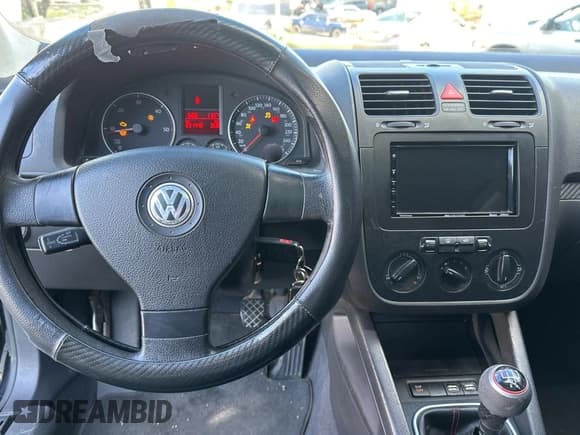 ✅ 2006 Volkswagen Jetta 1.9L TDI • VIN: 3VWST81K16M703303 • Lot: 53751495. Listed on Copart with 231,448 mi. Free auction sales archive from the USA and detailed vehicle history report at DreamBid. Image 9.