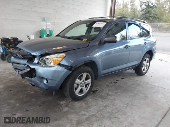 ✅ 2008 Toyota RAV4 • VIN: JTMZD33V986076362 • Lot: 43632110. Listed on IAAI with 163,699 mi. Free auction sales archive from the USA and detailed vehicle history report at DreamBid. Image 2.