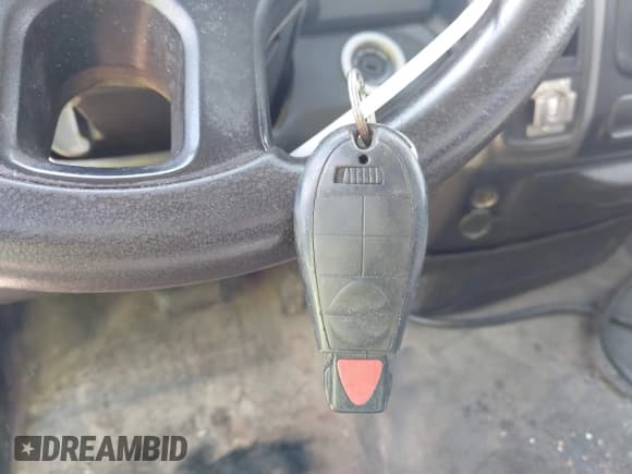 ✅ 2015 Ram 2500 Tradesman • VIN: 3C7WR4AJ8FG593032 • Лот: 42110504. Опубликован ранее на IAAI с пробегом 290 428 миль. Бесплатный доступ к архиву аукционных продаж из США и подробный отчёт об истории автомобиля на DreamBid. Изображение 11.