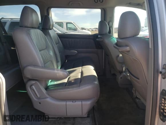 ✅ 2004 Honda Odyssey EX-L • VIN: 2HKRL18944H004598 • Lot: 73196314. Listed on Copart with 259,652 mi. Free auction sales archive from the USA and detailed vehicle history report at DreamBid. Image 11.
