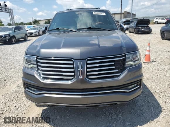 ✅ 2017 Lincoln Navigator Select • VIN: 5LMJJ3JT3HEL08914 • Lot: 68371085. Listed on Copart with 148,846 mi. Free auction sales archive from the USA and detailed vehicle history report at DreamBid. Image 5.