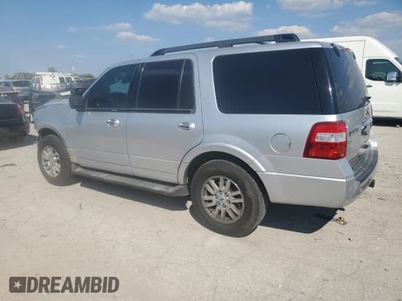 ✅ 2012 Ford Expedition XLT • VIN: 1FMJU1J56CEF40075 • Lot: 70683785. Wystawiony na Copart z przebiegiem 163 390 mil. Bezpłatny archiwum sprzedaży aukcyjnych z USA i szczegółowy raport historii pojazdu na DreamBid. Zdjęcie 2.