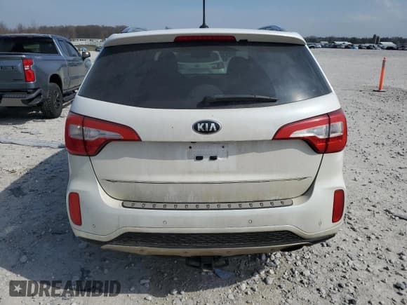 ✅ 2015 Kia Sorento SX • VIN: 5XYKWDA74FG556342 • Lot: 54560325. Listed on Copart with 168,934 mi. Free auction sales archive from the USA and detailed vehicle history report at DreamBid. Image 6.