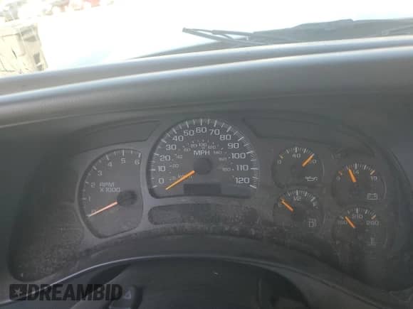 ✅ 2005 Chevrolet Silverado 1500 LS • VIN: 1GCEK19V15E228779 • Lot: 48576275. Wystawiony na Copart z przebiegiem Nie podano mil. Skorzystaj z bezpłatnego archiwum sprzedaży aukcyjnych z USA i zobacz szczegółowy raport historii pojazdu na DreamBid. Zdjęcie 9.