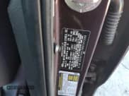 ✅ 2011 Kia Sorento LX • VIN: 5XYKT3A15BG147288 • Lot: 91697515. Wystawiony na Copart z przebiegiem 233 686 mil. Bezpłatny archiwum sprzedaży aukcyjnych z USA i szczegółowy raport historii pojazdu na DreamBid. Zdjęcie 13.