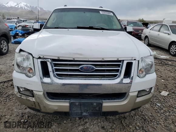 ✅ 2006 Ford Explorer Eddie Bauer • VIN: 1FMEU74EX6UA80851 • Lot: 53655065. Listed on Copart with 108,903 mi. Free auction sales archive from the USA and detailed vehicle history report at DreamBid. Image 5.