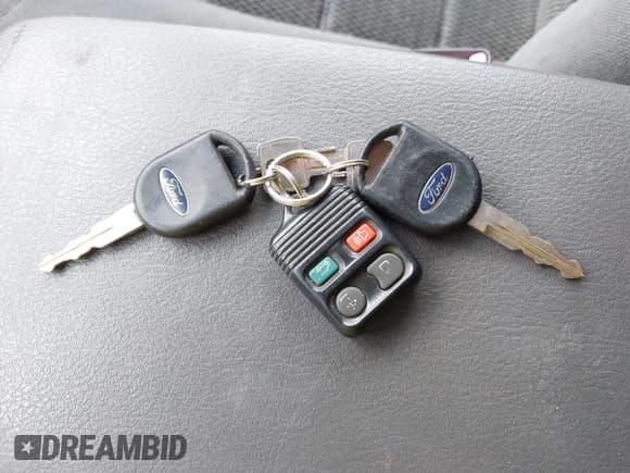 ✅ 2003 Ford Explorer XLT • VIN: 1FMZU73K33ZB37463 • Lot: 42489749. Wystawiony na IAAI z przebiegiem 148 735 mil. Bezpłatny archiwum sprzedaży aukcyjnych z USA i szczegółowy raport historii pojazdu na DreamBid. Zdjęcie 11.