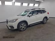 ✅ 2022 Subaru Ascent Limited • VIN: 4S4WMAMD1N3415282 • Лот: 93921225. Опубликован ранее на Copart с пробегом 63 118 миль. Бесплатный доступ к архиву аукционных продаж из США и подробный отчёт об истории автомобиля на DreamBid. Изображение 1.