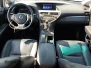 ✅ 2013 Lexus RX 450h • VIN: JTJBC1BA3D2451216 • Lot: 69313575. Wystawiony na Copart z przebiegiem 70 062 mil. Bezpłatny archiwum sprzedaży aukcyjnych z USA i szczegółowy raport historii pojazdu na DreamBid. Zdjęcie 8.