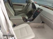 ✅ 2000 Mercedes-Benz C 230/260/280/320 • VIN: WDBHA29G5YA849170 • Lot: 43094506. Wystawiony na IAAI z przebiegiem 178 168 mil. Bezpłatny archiwum sprzedaży aukcyjnych z USA i szczegółowy raport historii pojazdu na DreamBid. Zdjęcie 5.