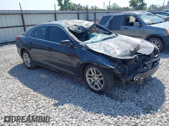 2016 Chevrolet Malibu LT z VIN 1G11C5SA7GU108559, wystawiony jako IAAI lot #43198486 z przebiegiem Nie podano mil oraz . Historia ofert i sprzedaży dostępna na DreamBid. Obrazek 1.