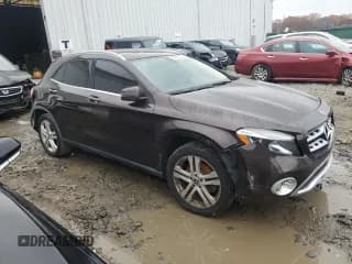 ✅ 2018 Mercedes-Benz GLA 250 • VIN: WDCTG4GBXJJ502608 • Лот: 90242135. Опубликован ранее на Copart с пробегом 81 361 миль. Бесплатный доступ к архиву аукционных продаж из США и подробный отчёт об истории автомобиля на DreamBid. Изображение 4.