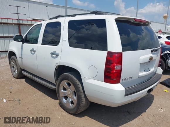 ✅ 2007 Chevrolet Tahoe LT • VIN: 1GNFC13017R340760 • Lot: 42937164. Listed on IAAI with 194,920 mi. Free auction sales archive from the USA and detailed vehicle history report at DreamBid. Image 3.