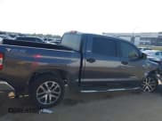 ✅ 2017 Toyota Tundra SR5 • VIN: 5TFDW5F14HX583849 • Lot: 43267953. Listed on IAAI with 106,572 mi. Free auction sales archive from the USA and detailed vehicle history report at DreamBid. Image 14.