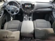 ✅ 2018 Chevrolet Traverse LT Cloth • VIN: 1GNEVGKW0JJ178771 • Лот: 82548155. Опубликован ранее на Copart с пробегом 131 137 миль. Бесплатный доступ к архиву аукционных продаж из США и подробный отчёт об истории автомобиля на DreamBid. Изображение 8.