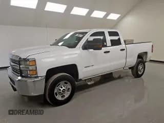 ✅ 2015 Chevrolet Silverado 2500HD Work Truck • VIN: 1GC2CUEG4FZ558368 • Lot: 65718995. Wystawiony na Copart z przebiegiem 126 643 mil. Bezpłatny archiwum sprzedaży aukcyjnych z USA i szczegółowy raport historii pojazdu na DreamBid. Zdjęcie 1.