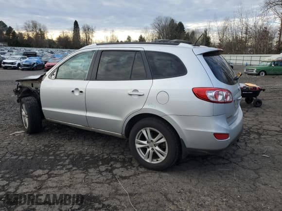✅ 2011 Hyundai Santa Fe Limited • VIN: 5XYZHDAG0BG016716 • Lot: 87739595. Listed on Copart with 188,839 mi. Free auction sales archive from the USA and detailed vehicle history report at DreamBid. Image 2.