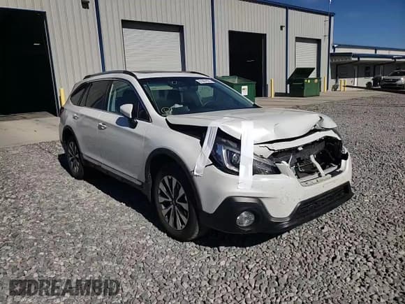 ✅ 2019 Subaru Outback Touring • VIN: 4S4BSATC5K3375569 • Лот: 81961975. Опубликован ранее на Copart с пробегом 76 486 миль. Бесплатный доступ к архиву аукционных продаж из США и подробный отчёт об истории автомобиля на DreamBid. Изображение 14.