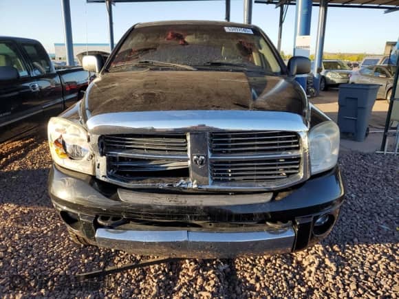 2007 Dodge 1500 SLT z VIN 3D7KS19D27G837858, wystawiony jako Copart lot #53492505 z przebiegiem 187 786 mil mil oraz Szkoda całkowita • Salvage title. Historia ofert i sprzedaży dostępna na DreamBid. Obrazek 5.
