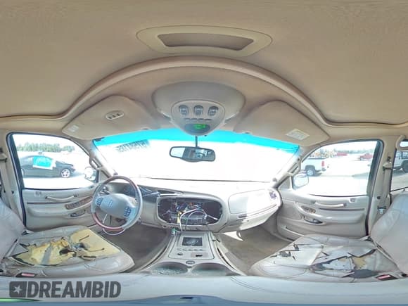 ✅ 2002 Lincoln Navigator • VIN: 5LMEU27R72LJ03369 • Лот: 57584185. Опубликован ранее на Copart с пробегом Не указан. Бесплатный доступ к архиву аукционных продаж из США и подробный отчёт об истории автомобиля на DreamBid. Изображение 15.