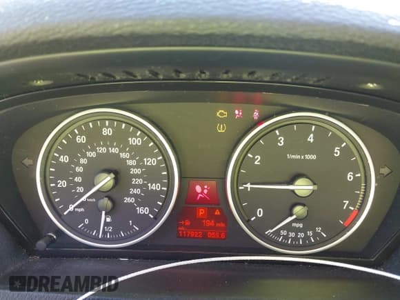 ✅ 2012 BMW X5 35i • VIN: 5UXZV4C56CL761690 • Lot: 43114101. Listed on IAAI with 117,922 mi. Free auction sales archive from the USA and detailed vehicle history report at DreamBid. Image 7.