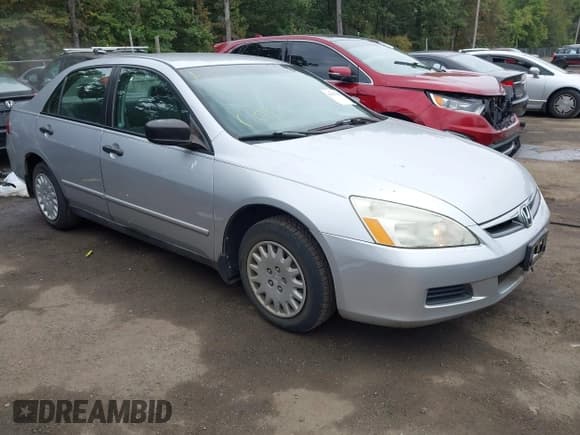 ✅ 2006 Honda Accord VP • VIN: 1HGCM56166A118766 • Lot: 43233183. Listed on IAAI with 151,684 mi. Free auction sales archive from the USA and detailed vehicle history report at DreamBid. Image 1.