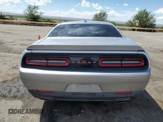 ✅ 2016 Dodge Challenger SXT • VIN: 2C3CDZAGXGH185427 • Lot: 68771154. Wystawiony na Copart z przebiegiem 122 693 mil. Bezpłatny archiwum sprzedaży aukcyjnych z USA i szczegółowy raport historii pojazdu na DreamBid. Zdjęcie 6.