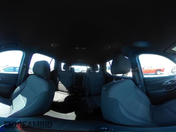 ✅ 2022 Chevrolet Traverse LT Cloth • VIN: 1GNERGKW1NJ104429 • Lot: 43174772. Wystawiony na IAAI z przebiegiem 66 873 mil. Bezpłatny archiwum sprzedaży aukcyjnych z USA i szczegółowy raport historii pojazdu na DreamBid. Zdjęcie 21.