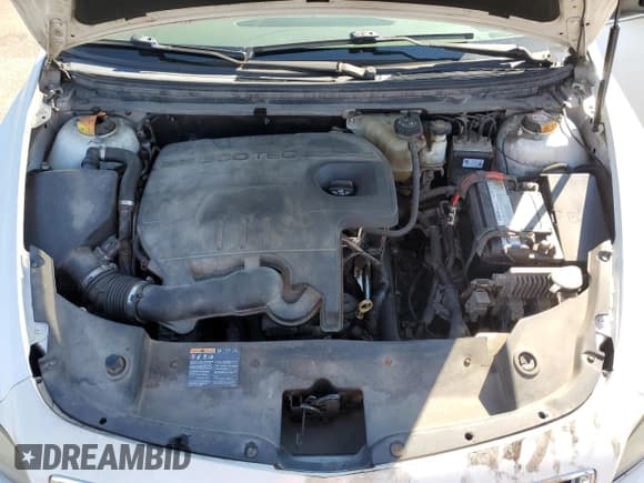 ✅ 2011 Chevrolet Malibu 1LS • VIN: 1G1ZB5E19BF247493 • Lot: 69725884. Listed on Copart with 155,574 mi. Free auction sales archive from the USA and detailed vehicle history report at DreamBid. Image 11.