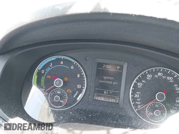 ✅ 2013 Volkswagen Jetta Hybrid SE • VIN: 3VW637AJ1DM232687 • Лот: 41973407. Опубликован ранее на IAAI с пробегом 70 428 миль. Бесплатный доступ к архиву аукционных продаж из США и подробный отчёт об истории автомобиля на DreamBid. Изображение 7.