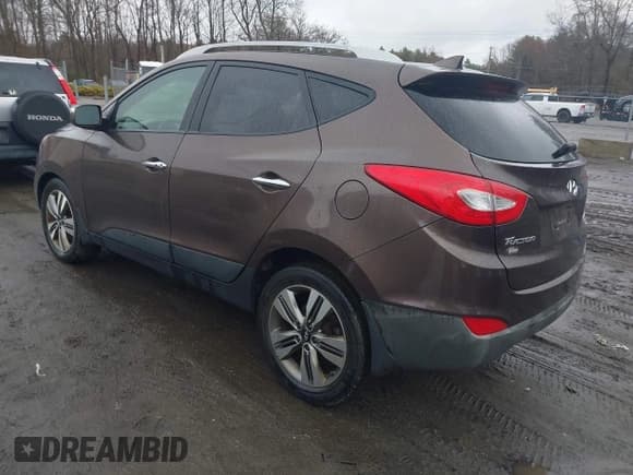 ✅ 2014 Hyundai Tucson SE • VIN: KM8JUCAG4EU844074 • Lot: 41955430. Wystawiony na IAAI z przebiegiem 162 437 mil. Bezpłatny archiwum sprzedaży aukcyjnych z USA i szczegółowy raport historii pojazdu na DreamBid. Zdjęcie 3.