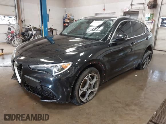 ✅ 2018 Alfa Romeo Stelvio Ti • VIN: ZASFAKBN0J7B96730 • Lot: 42814461. Wystawiony na IAAI z przebiegiem 113 009 mil. Bezpłatny archiwum sprzedaży aukcyjnych z USA i szczegółowy raport historii pojazdu na DreamBid. Zdjęcie 2.