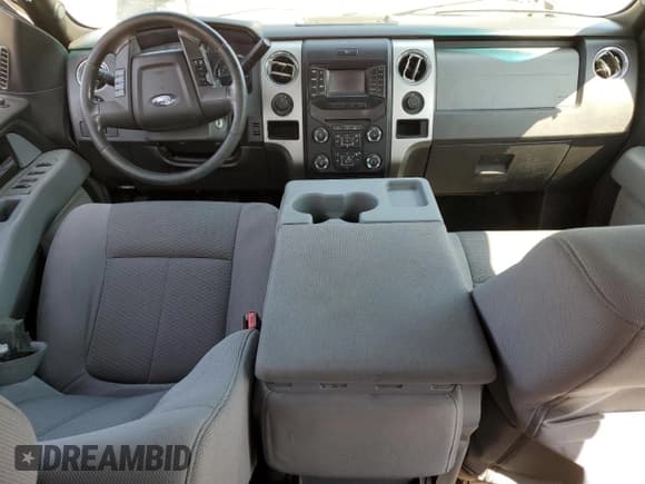 ✅ 2014 Ford F-150 XL • VIN: 1FTFX1CF1EKD45531 • Lot: 80394855. Listed on Copart with 178,879 mi. Free auction sales archive from the USA and detailed vehicle history report at DreamBid. Image 8.