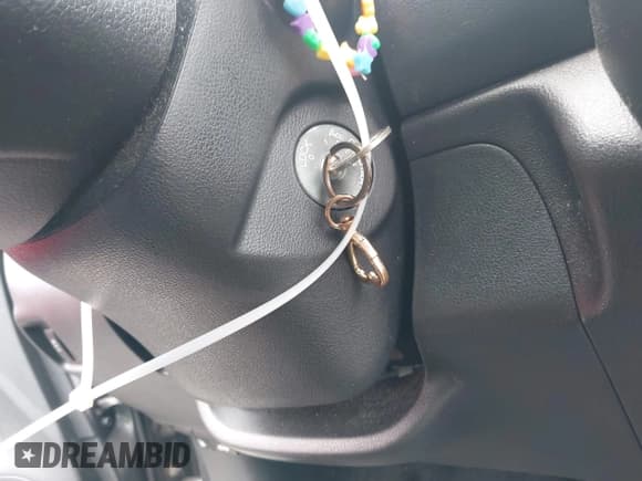 ✅ 2019 Nissan Versa SV • VIN: 3N1CN7AP7KL826775 • Lot: 42213010. Listed on IAAI with 177,873 mi. Free auction sales archive from the USA and detailed vehicle history report at DreamBid. Image 11.