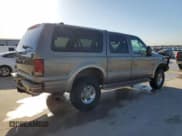 ✅ 2005 Ford Excursion Eddie Bauer • VIN: 1FMSU45P25EA74455 • Лот: 48485385. Опубликован ранее на Copart с пробегом 253 767 миль. Бесплатный доступ к архиву аукционных продаж из США и подробный отчёт об истории автомобиля на DreamBid. Изображение 3.