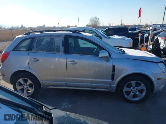 ✅ 2014 Chevrolet Captiva Sport LTZ • VIN: 3GNAL4EK9ES627607 • Lot: 41282919. Wystawiony na IAAI z przebiegiem 157 008 mil. Bezpłatny archiwum sprzedaży aukcyjnych z USA i szczegółowy raport historii pojazdu na DreamBid. Zdjęcie 13.