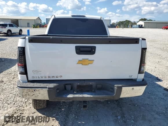 ✅ 2013 Chevrolet Silverado 1500 LT • VIN: 3GCPKSE77DG270614 • Lot: 71845534. Listed on Copart with 169,079 mi. Free auction sales archive from the USA and detailed vehicle history report at DreamBid. Image 6.