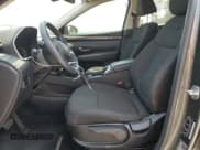 ✅ 2022 Hyundai Tucson SE • VIN: 5NMJA3AE7NH009959 • Lot: 65535513. Wystawiony na Copart z przebiegiem 35 818 mil. Bezpłatny archiwum sprzedaży aukcyjnych z USA i szczegółowy raport historii pojazdu na DreamBid. Zdjęcie 7.